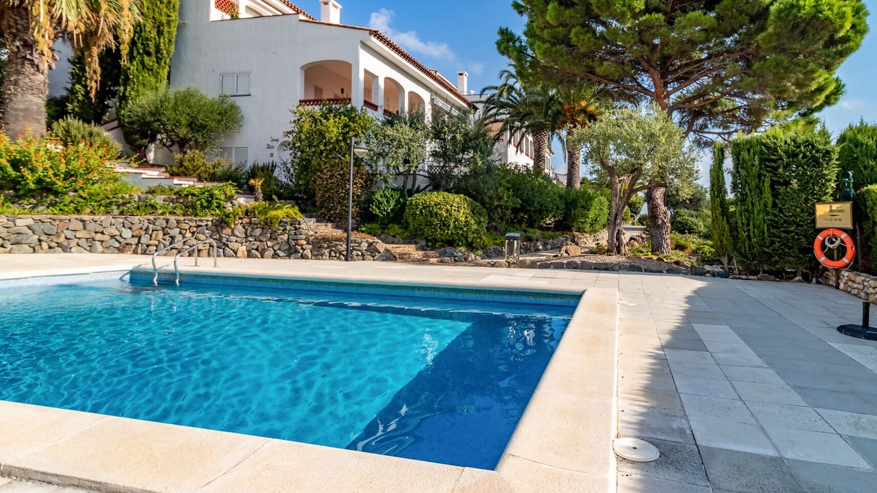 Photo of Outdoor in Llanca