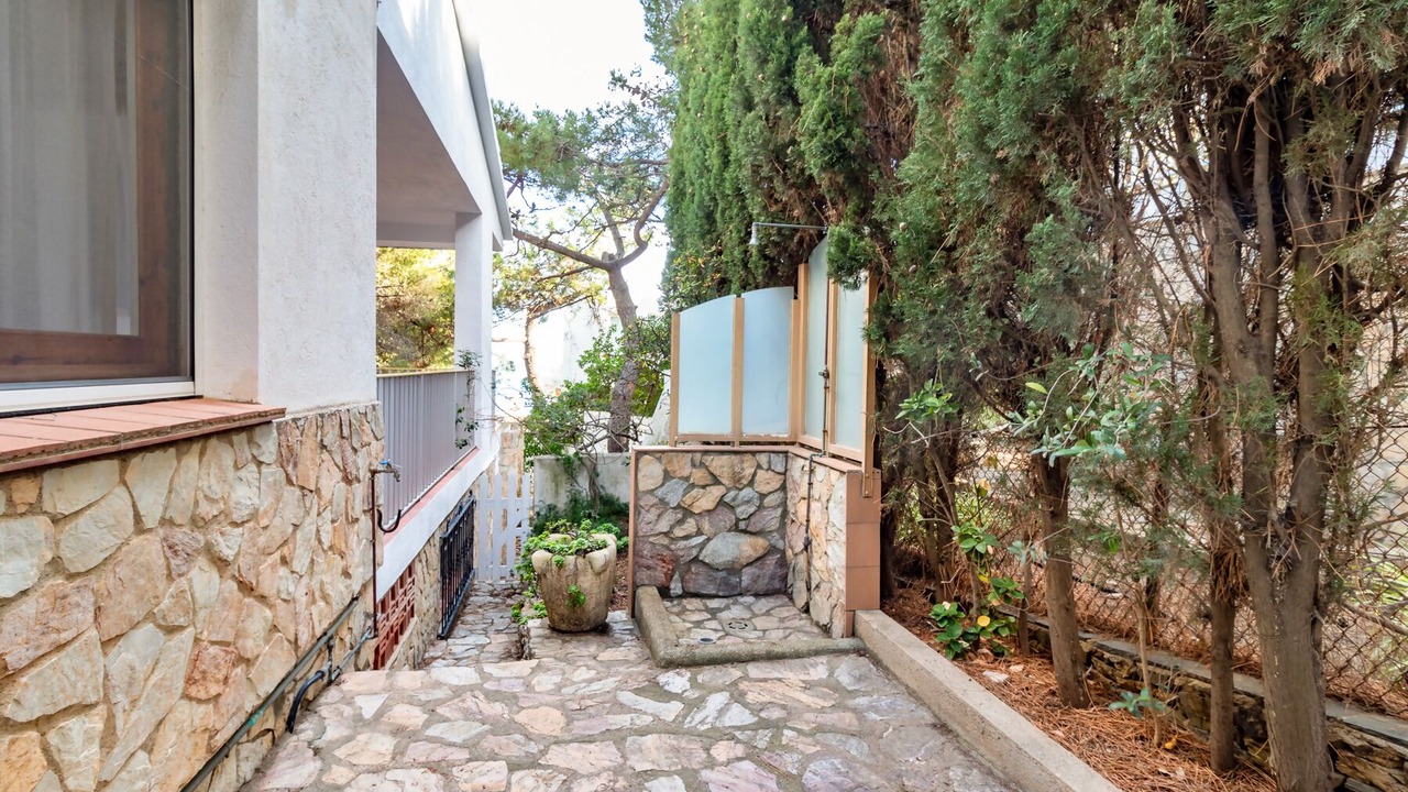 Photo of Outdoor in Llanca
