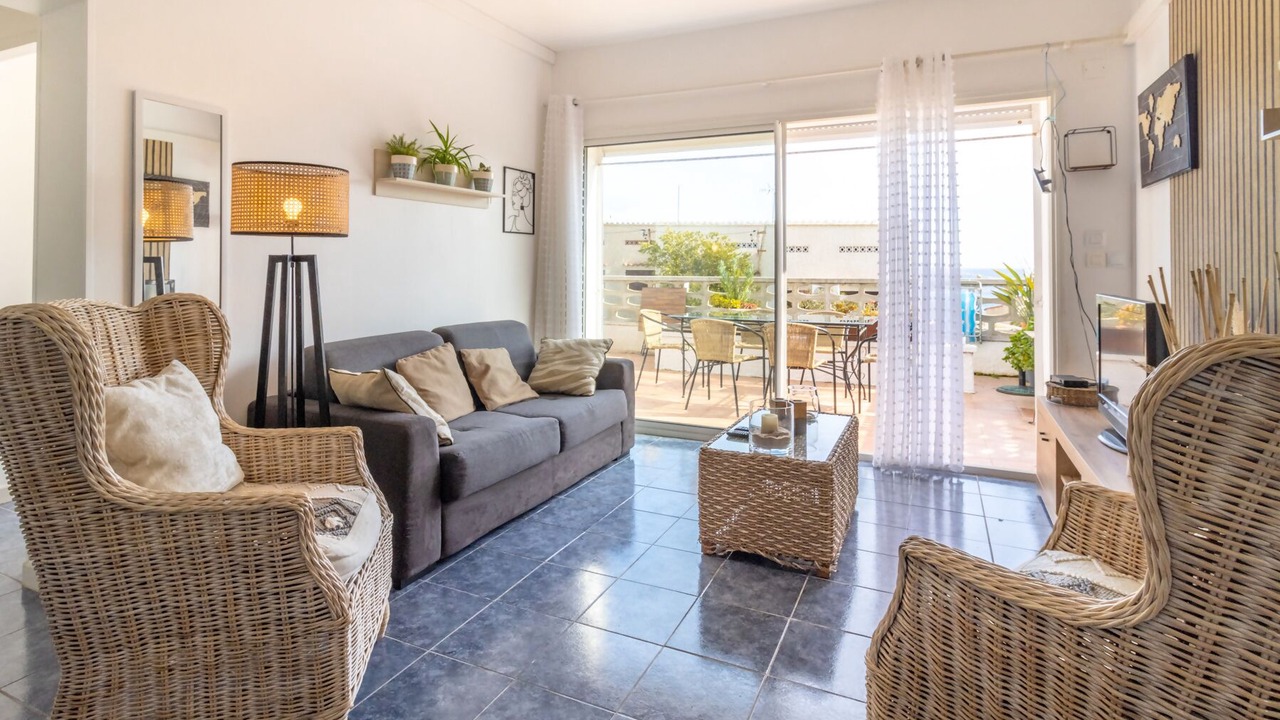 Photo of Livingroom in Llanca