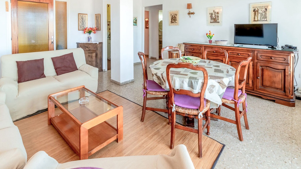 Photo of Livingroom in Llanca