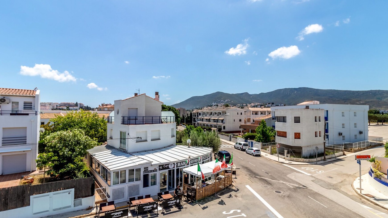 Photo of Outdoor in Llanca