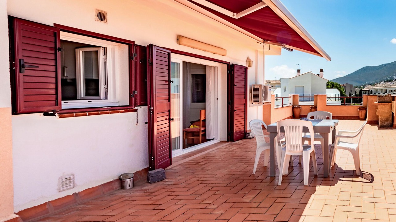 Photo of Outdoor in Llanca
