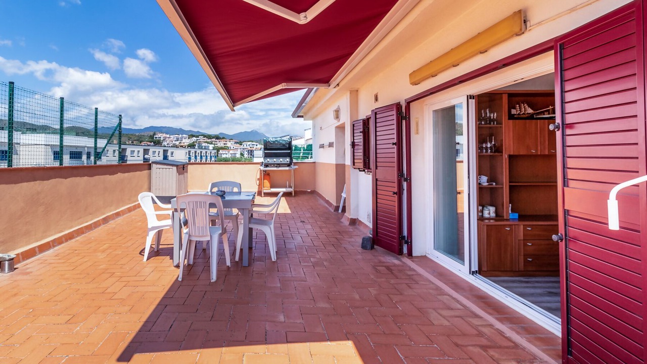 Photo of Outdoor in Llanca