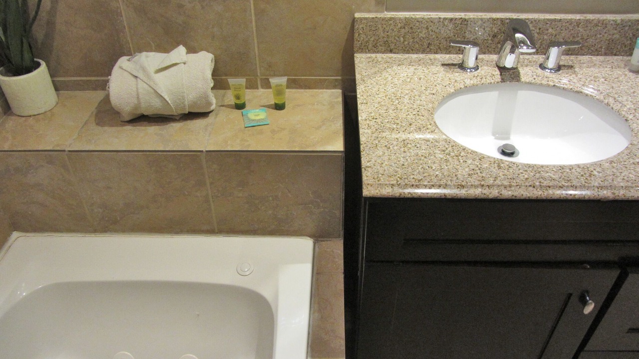 Photo of Bathroom in Lakeside Park