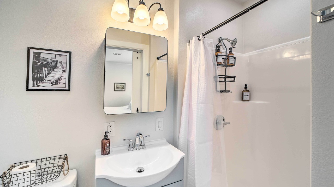 Photo of Bathroom in Eufaula