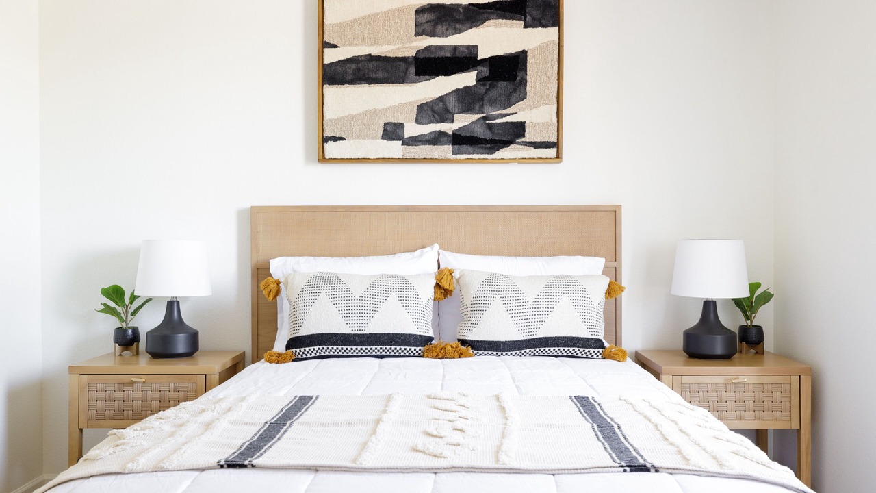 Photo of Bedroom in Desert Foothills Estates