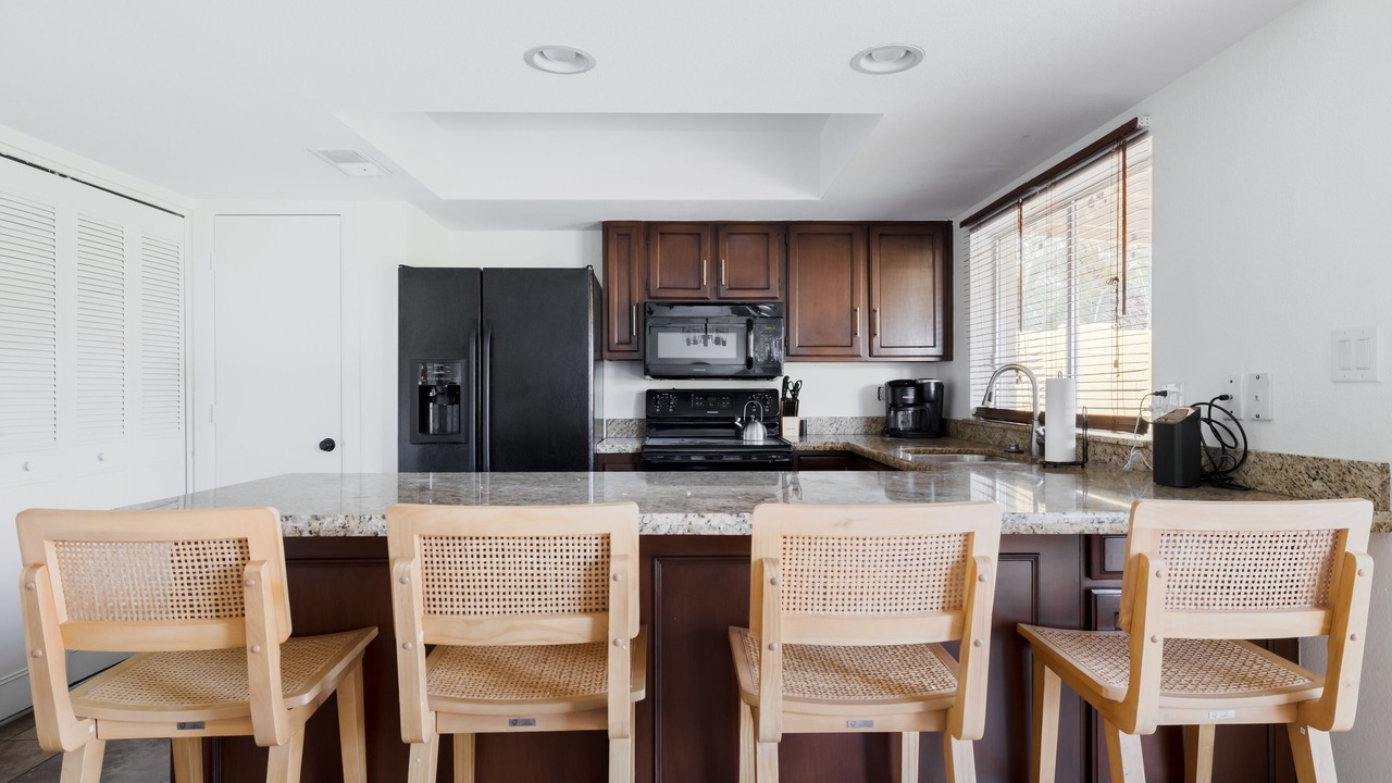 Photo of Kitchen in Desert Foothills Estates
