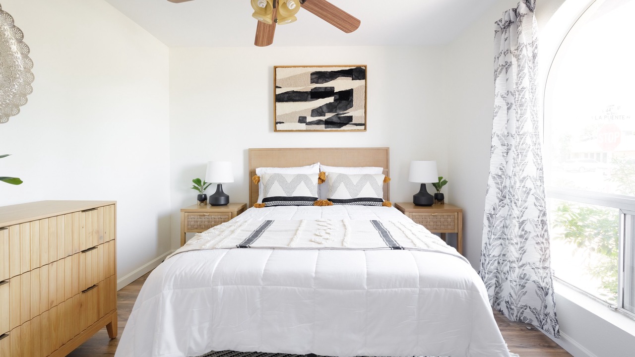 Photo of Bedroom in Desert Foothills Estates