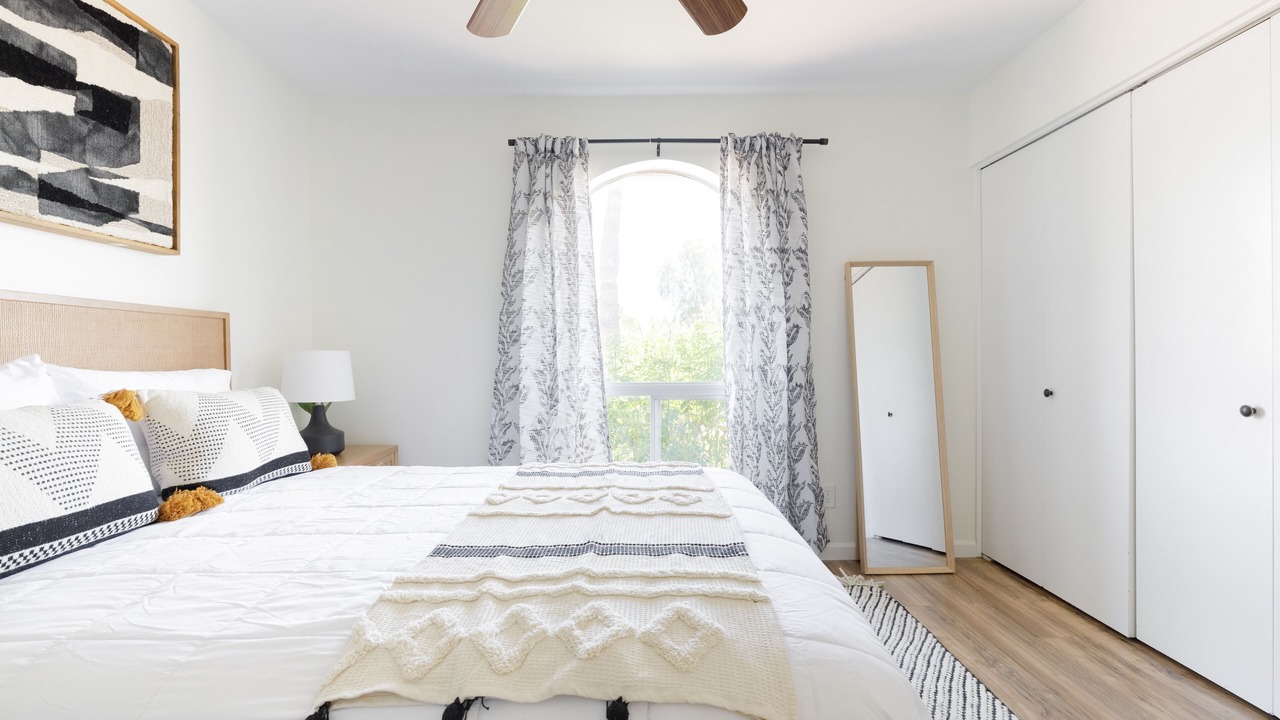Photo of Bedroom in Desert Foothills Estates