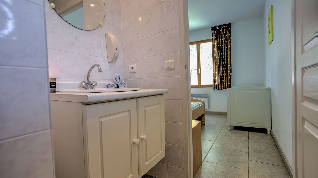 Photo of Bathroom in Felines-Minervois