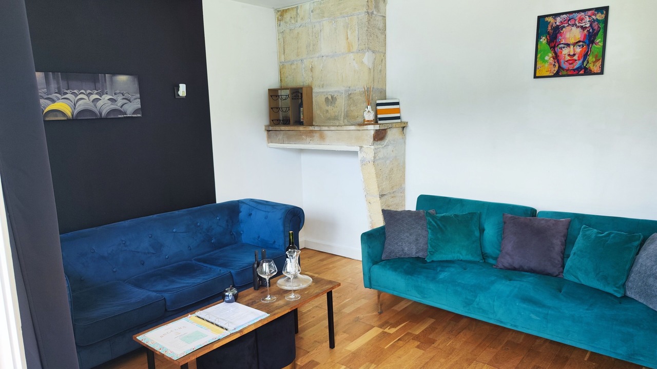 Photo of Livingroom in Sainte-Terre