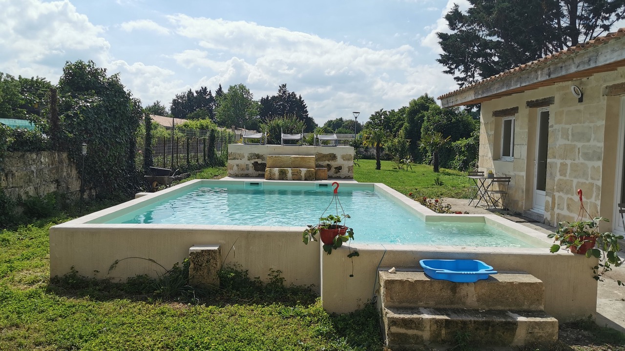 Photo of Outdoor in Sainte-Terre