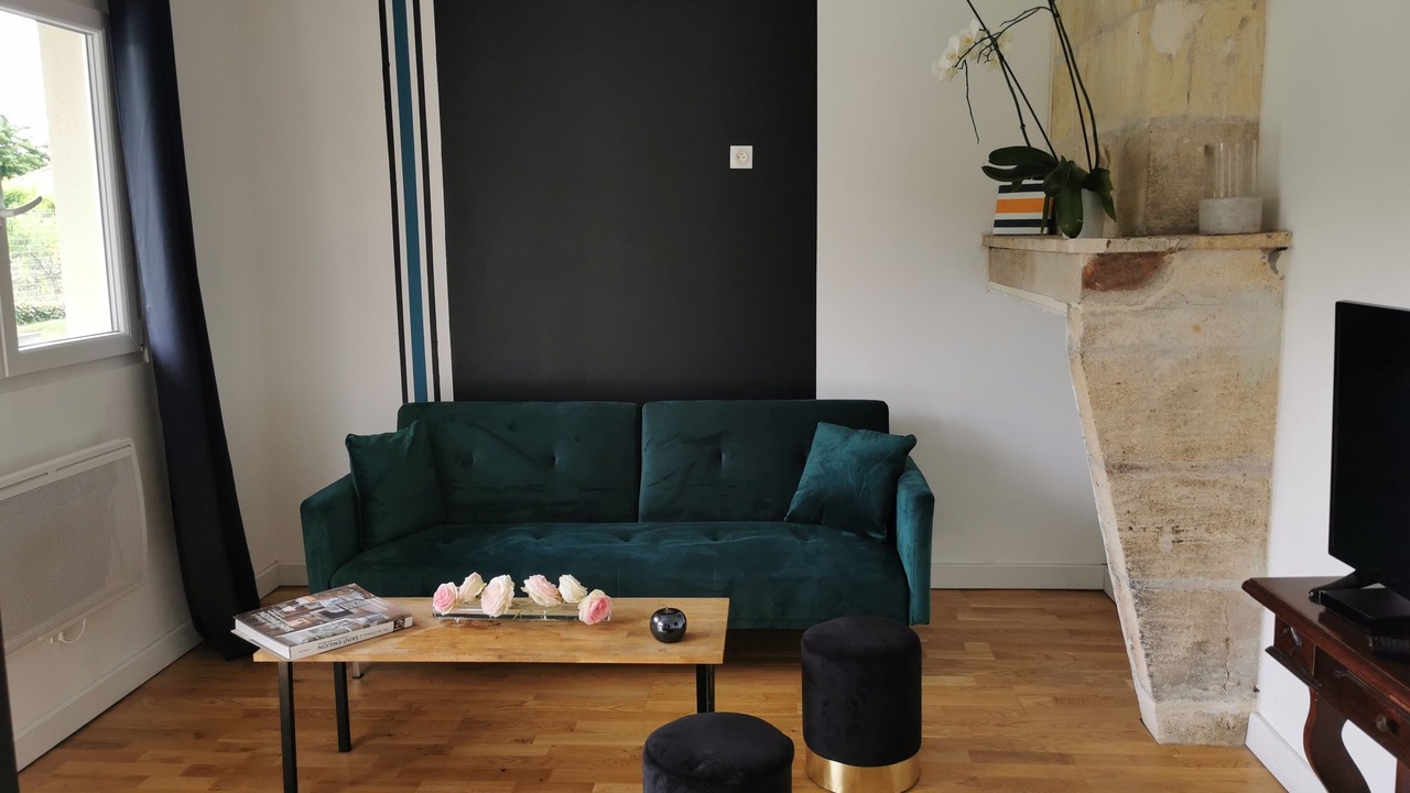 Photo of Livingroom in Sainte-Terre