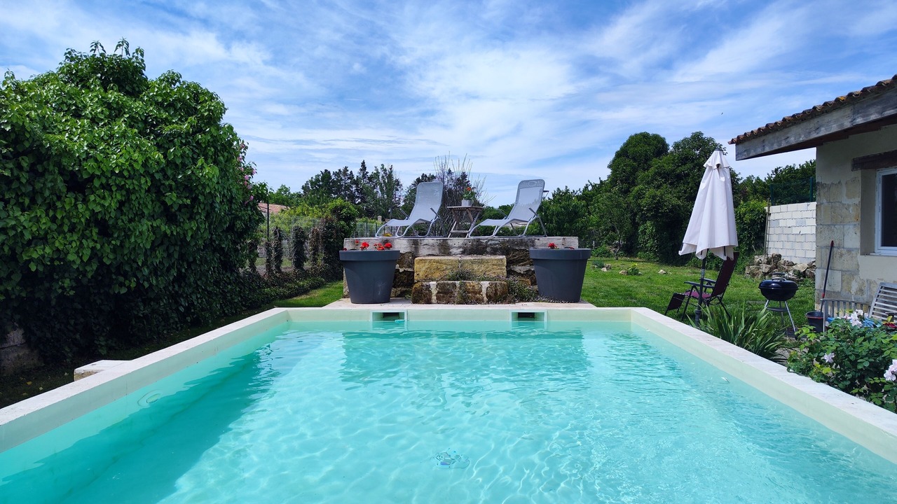 Photo of Outdoor in Sainte-Terre