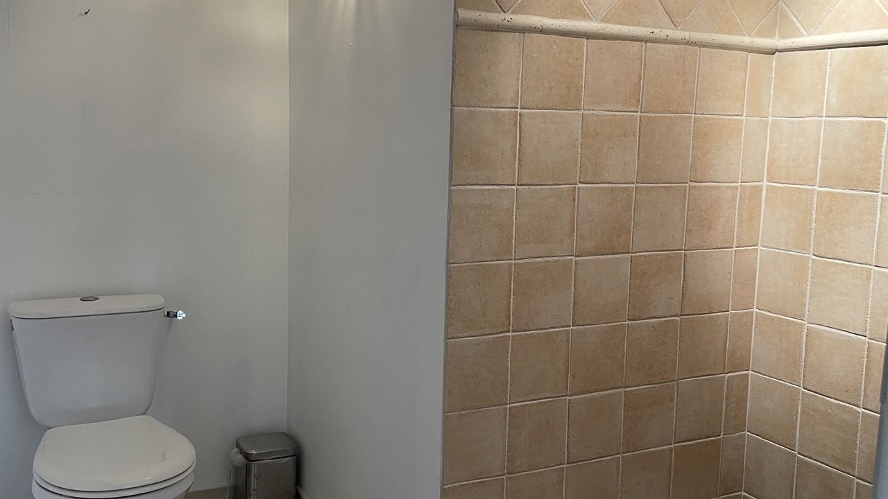 Photo of Bathroom in Aubais