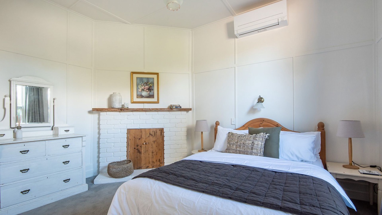 Photo of Others in Flinders