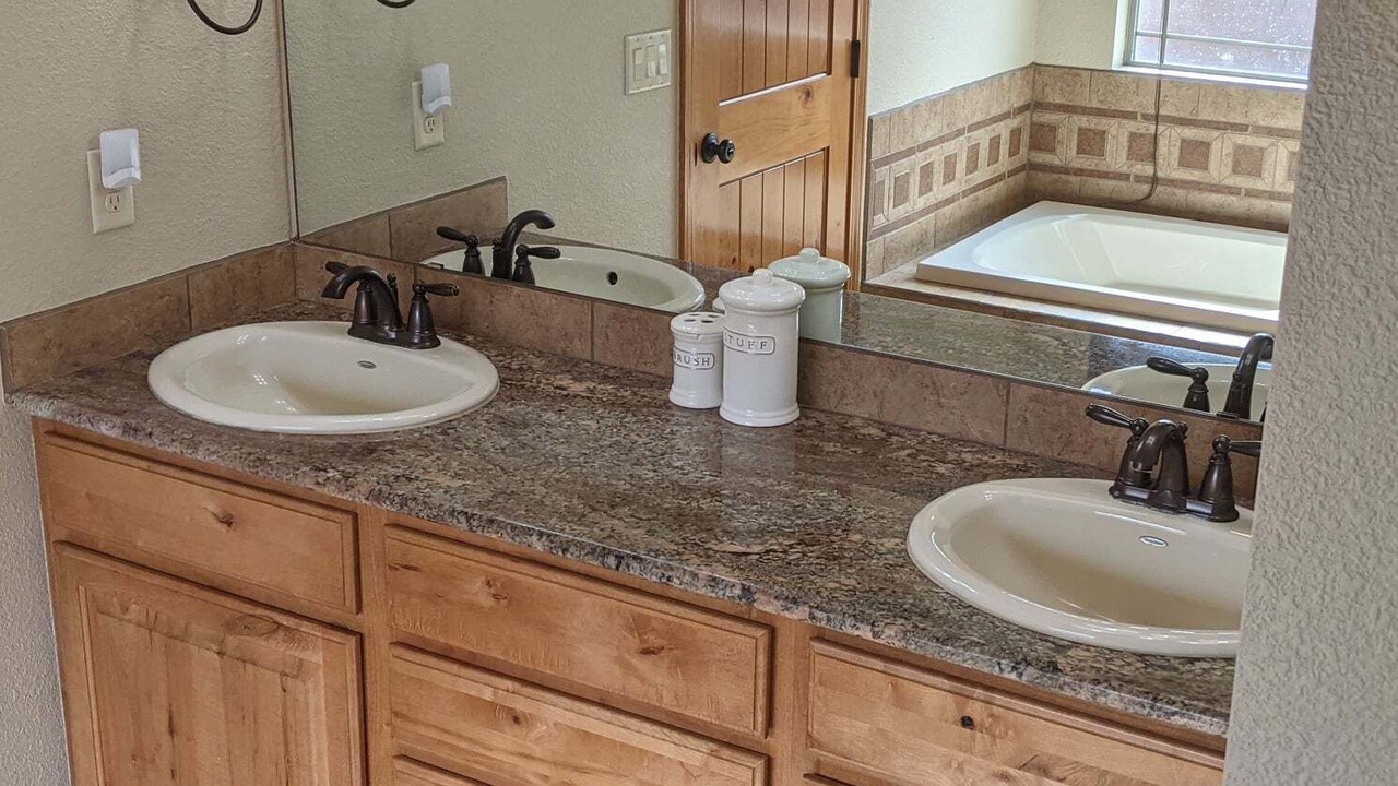 Photo of Bathroom in Alamogordo