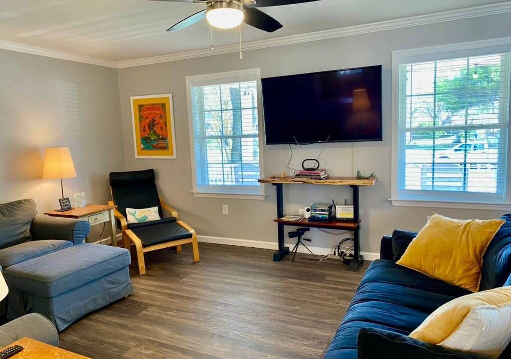 Photo of Livingroom in Cape Charles