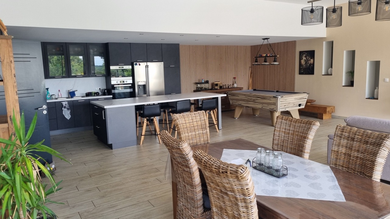 Photo of Others in Saint-Helen