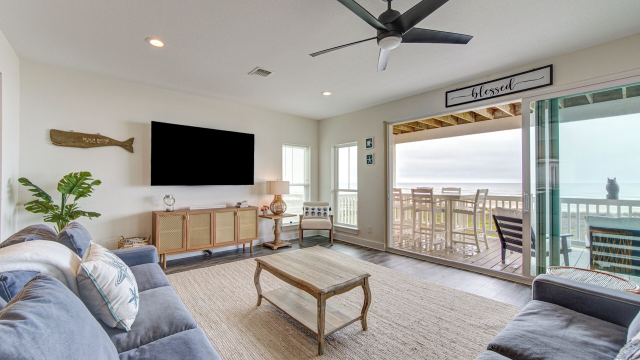Photo of Livingroom in Miramar