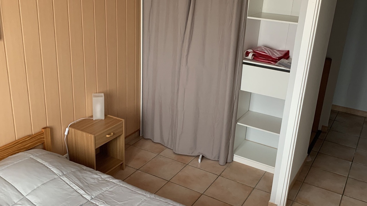 Photo of Bedroom in Saint-Denis