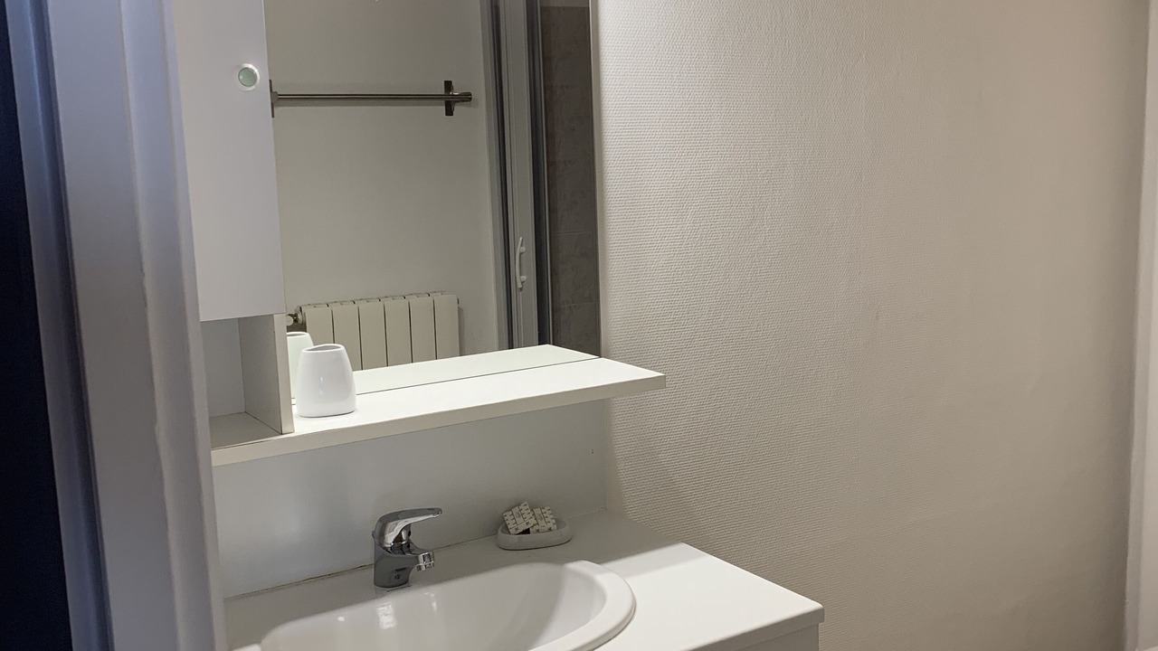 Photo of Bathroom in Saint-Denis
