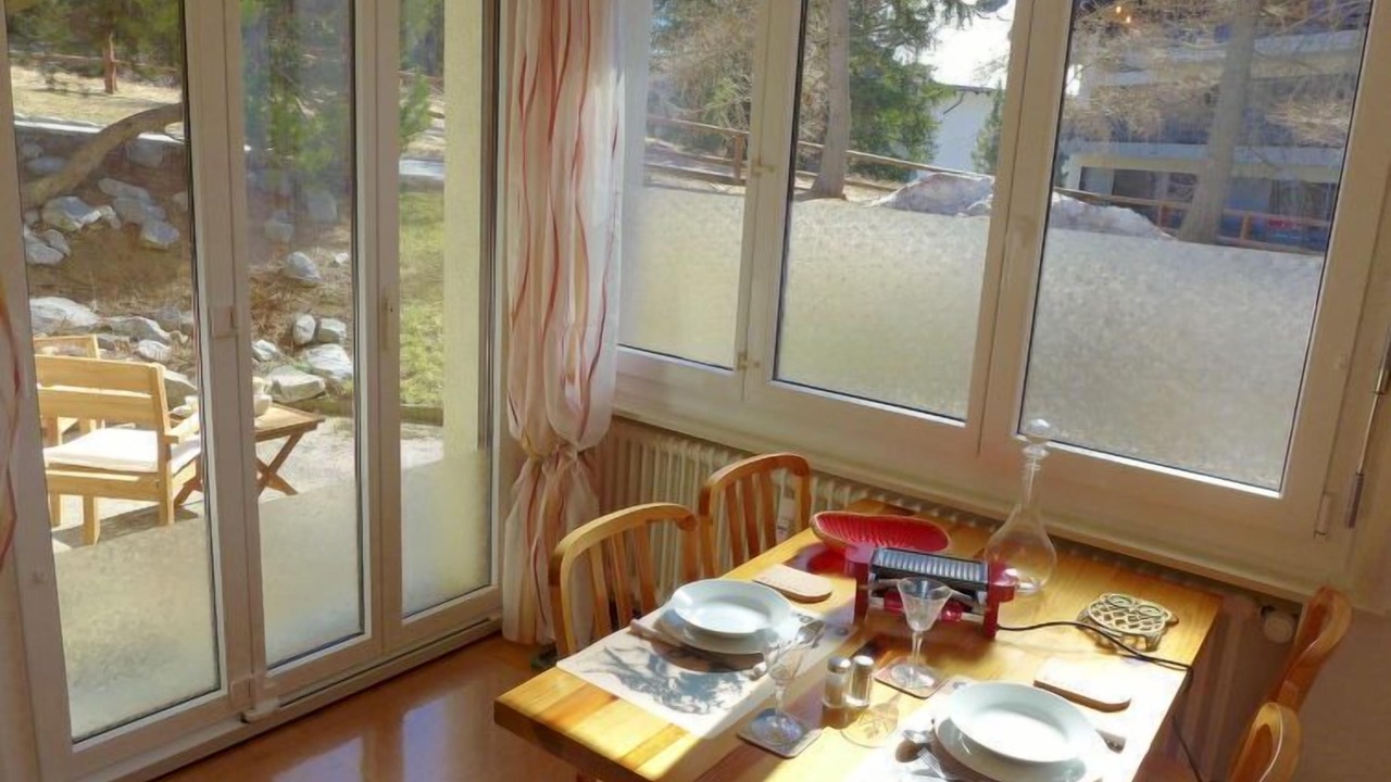 Photo of Bedroom in Lens