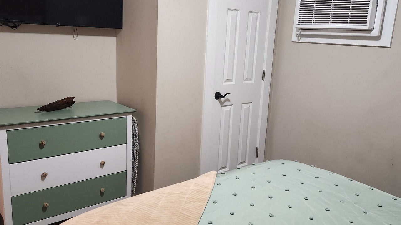 Photo of Bedroom in Glenwood