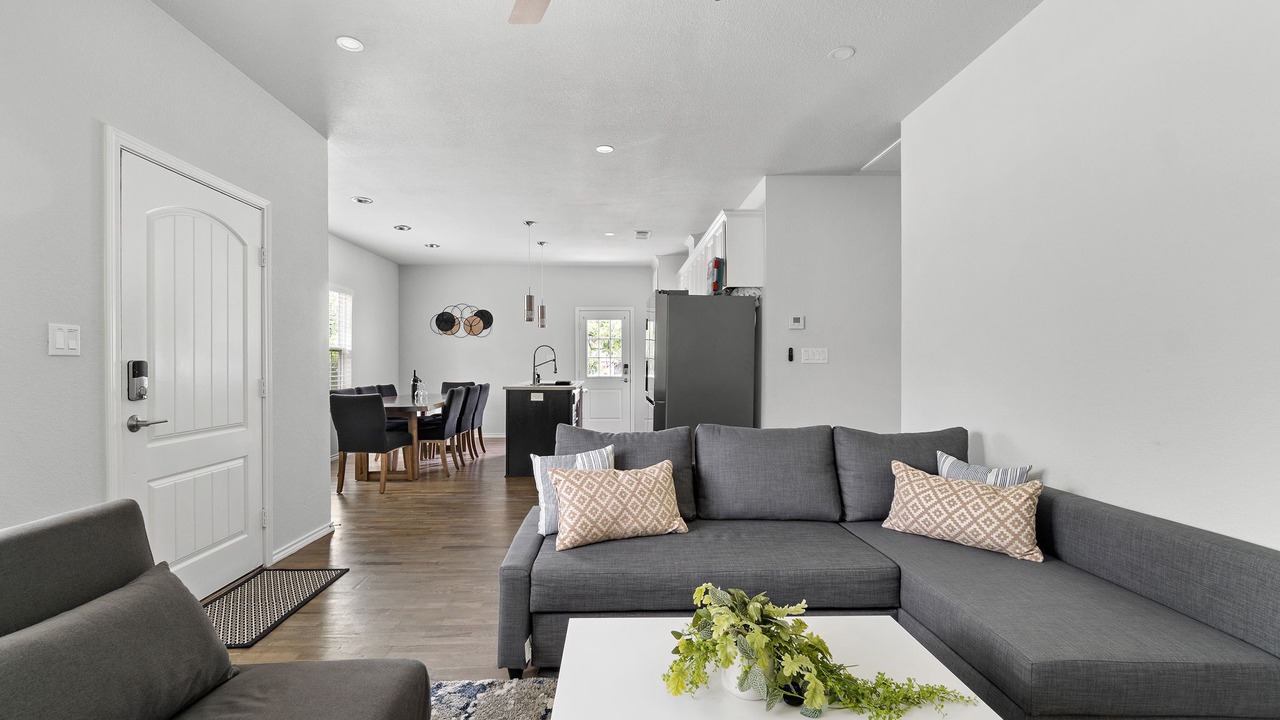 Photo of Livingroom in Fort Worth
