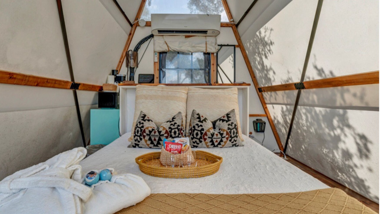 Photo of Bedroom in Cottonwood Shores
