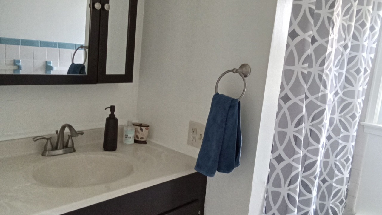 Photo of Bathroom in Gap