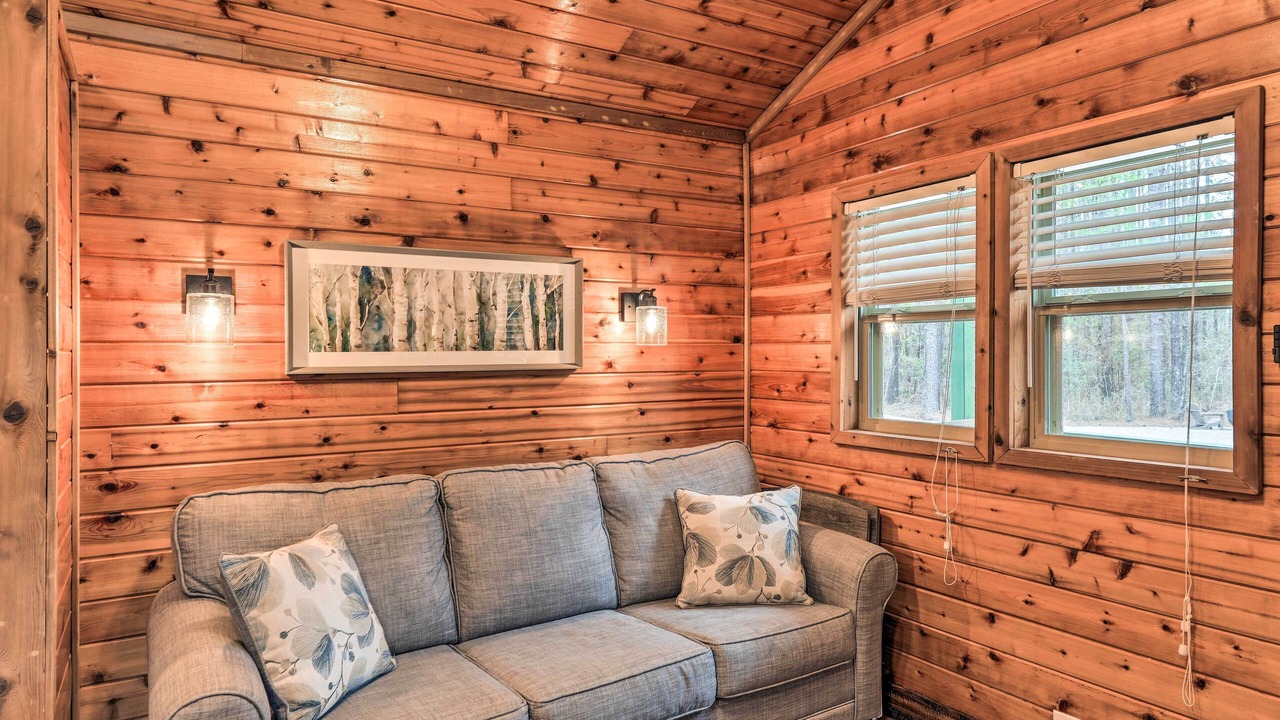 Photo of Livingroom in New Bern