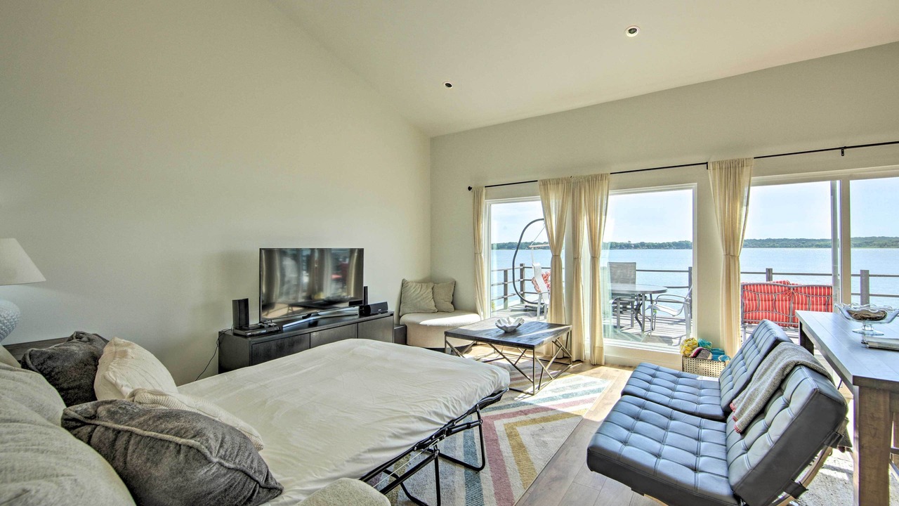 Photo of Livingroom in Log Cabin