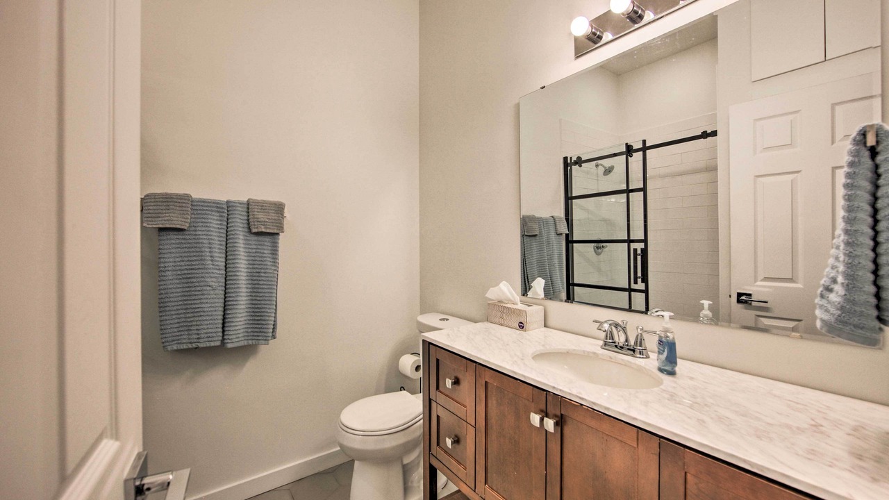 Photo of Bathroom in Log Cabin