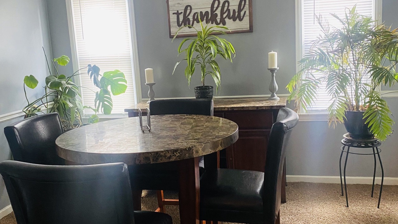 Photo of Livingroom in Detroit