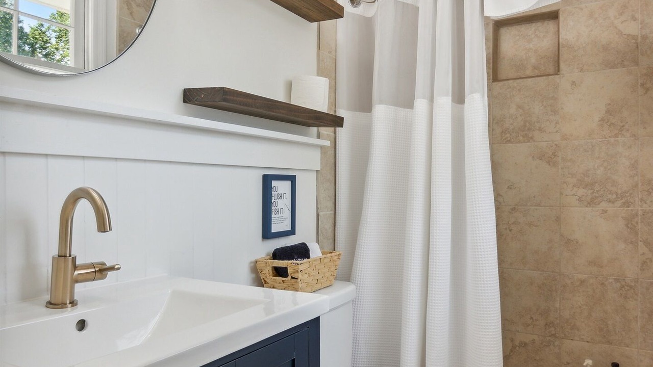 Photo of Bathroom in Gainesville