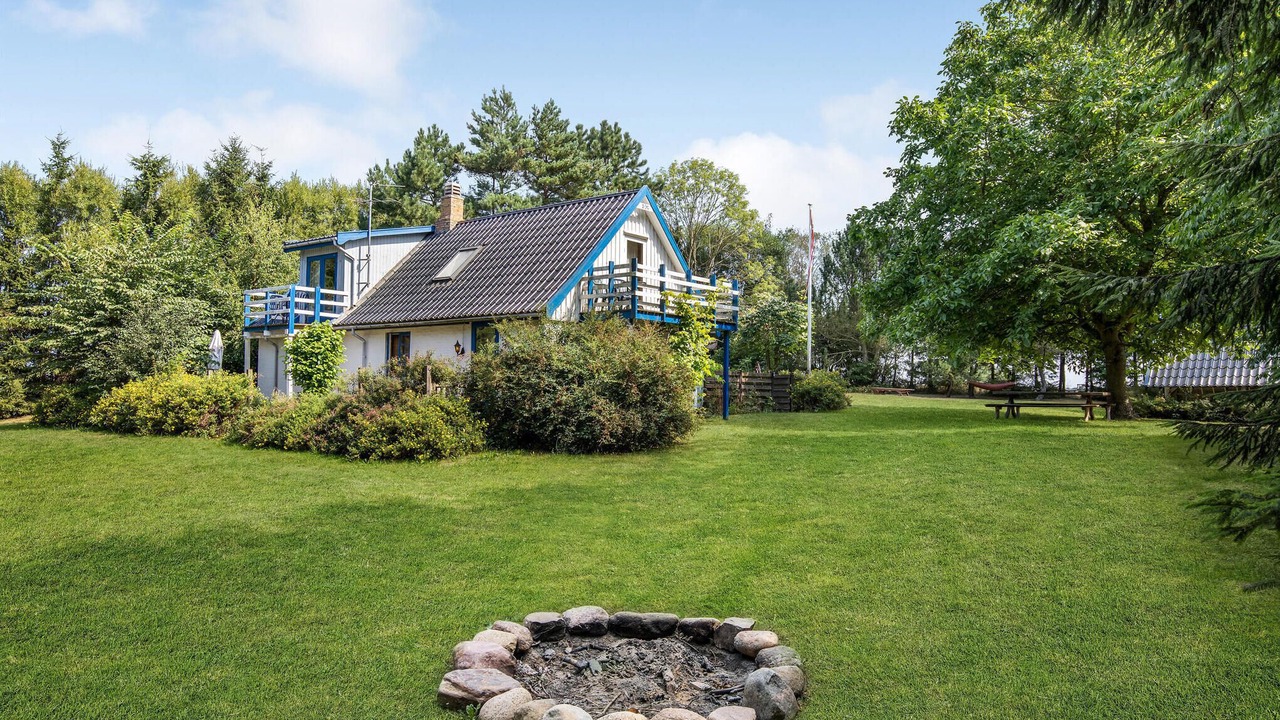 Photo of Outdoor in Ronne