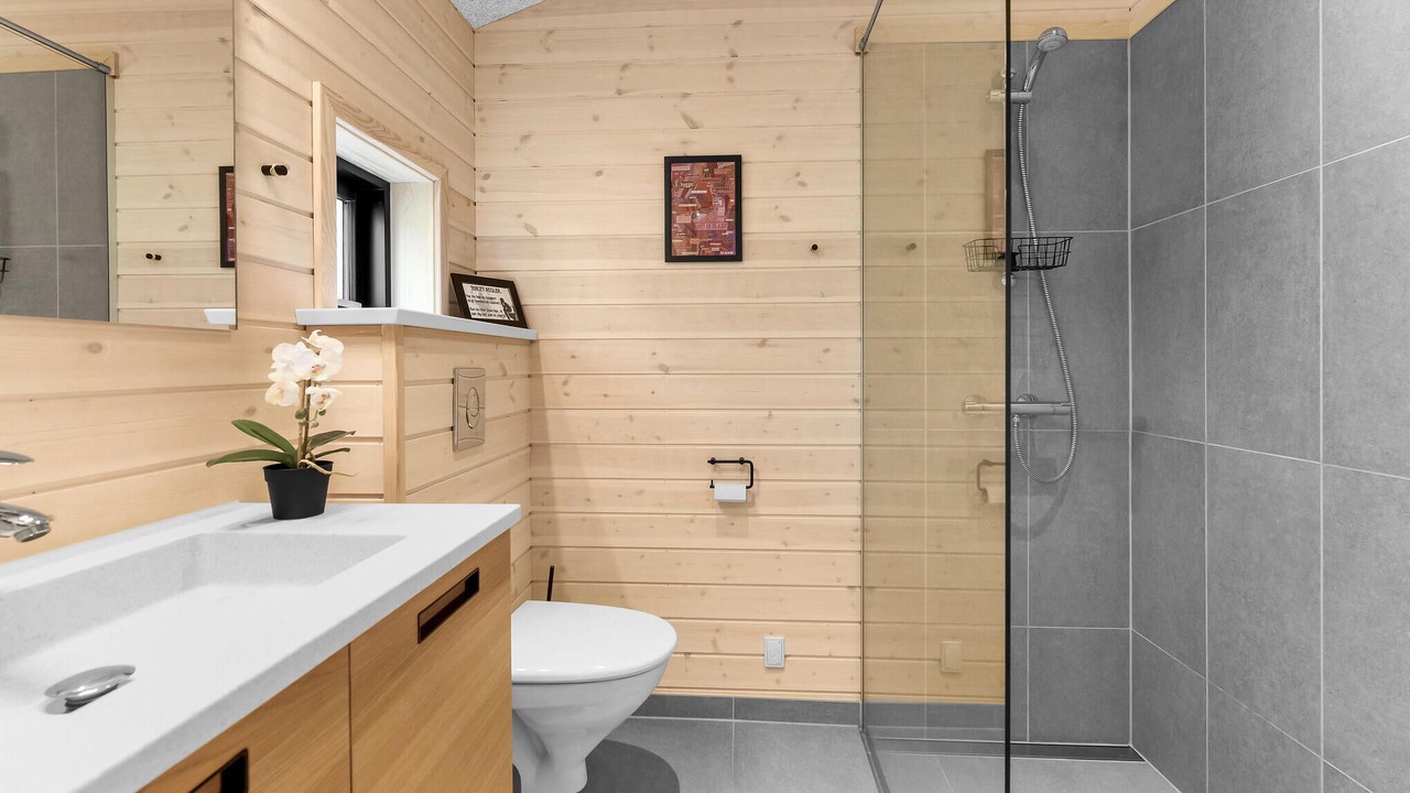 Photo of Bathroom in Aalbaek