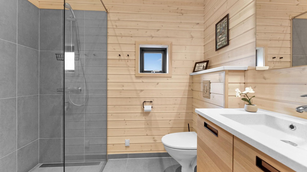 Photo of Bathroom in Aalbaek
