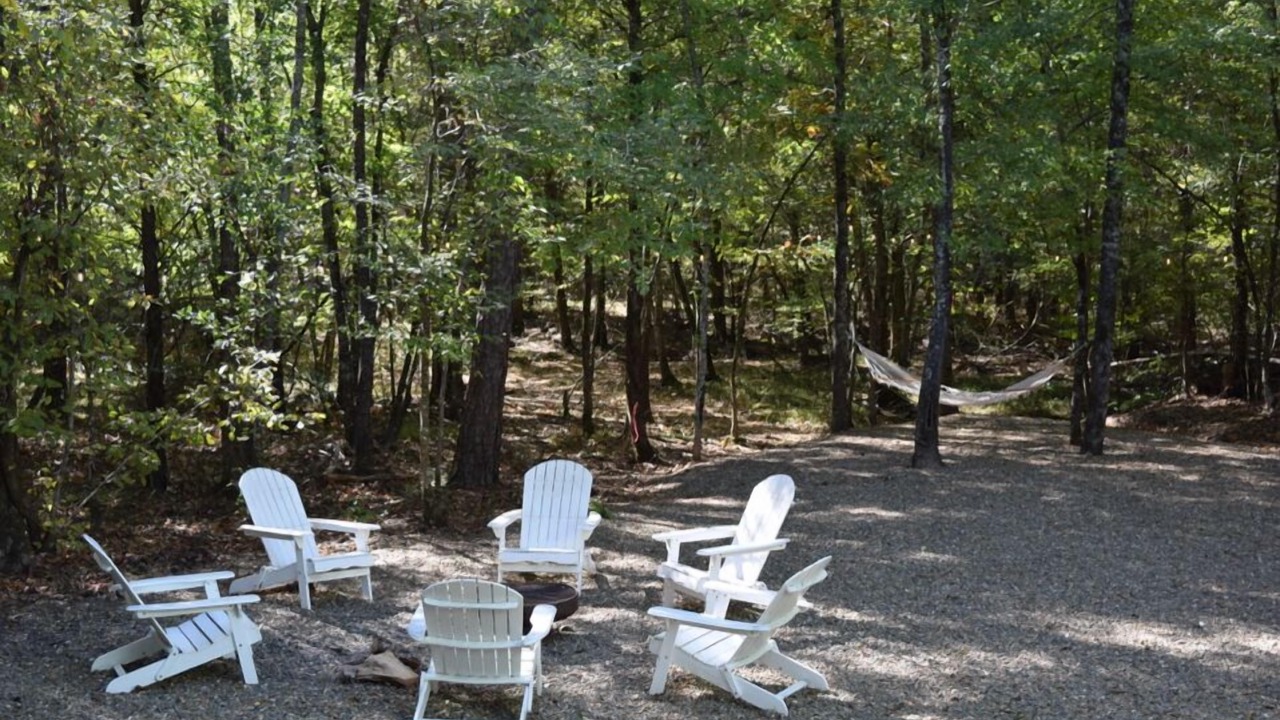 Photo of Others in Broken Bow