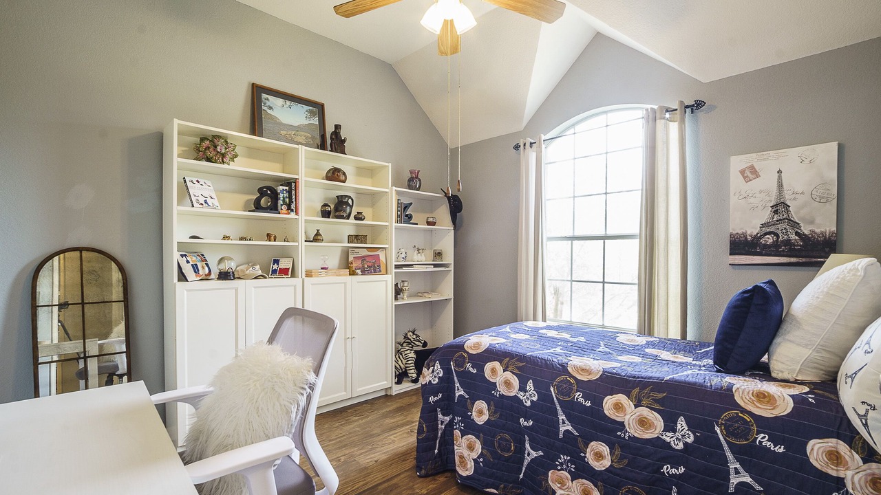 Photo of Bedroom in Riverplace