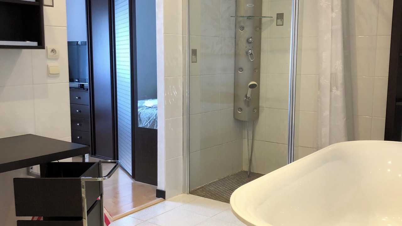 Photo of Bathroom in Dinard