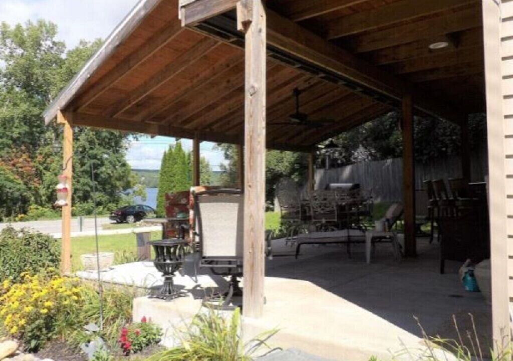 Photo of Outdoor in Northville