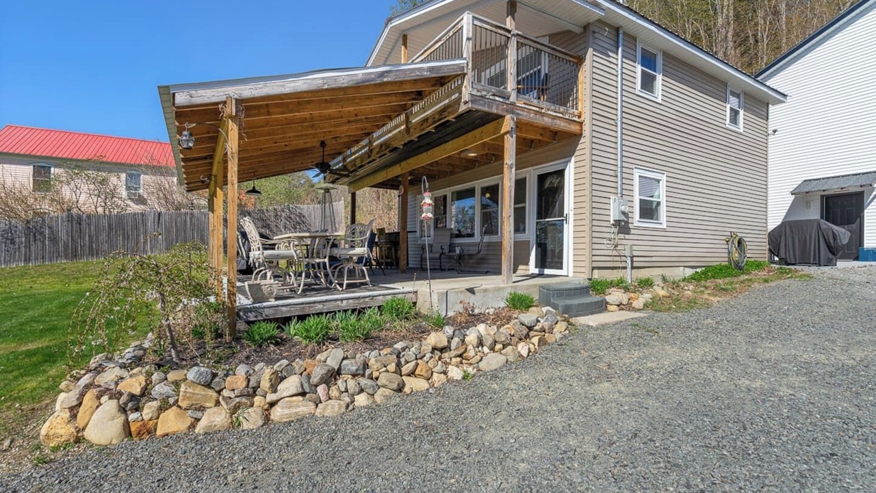 Photo of Outdoor in Northville