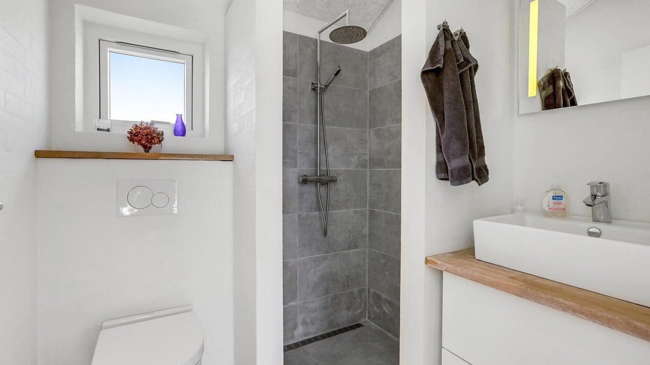 Photo of Bathroom in Fynshav