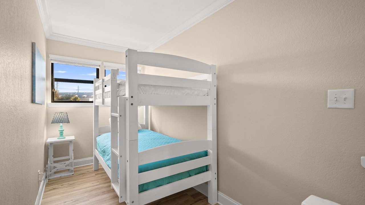 Photo of Bedroom in Miramar Beach