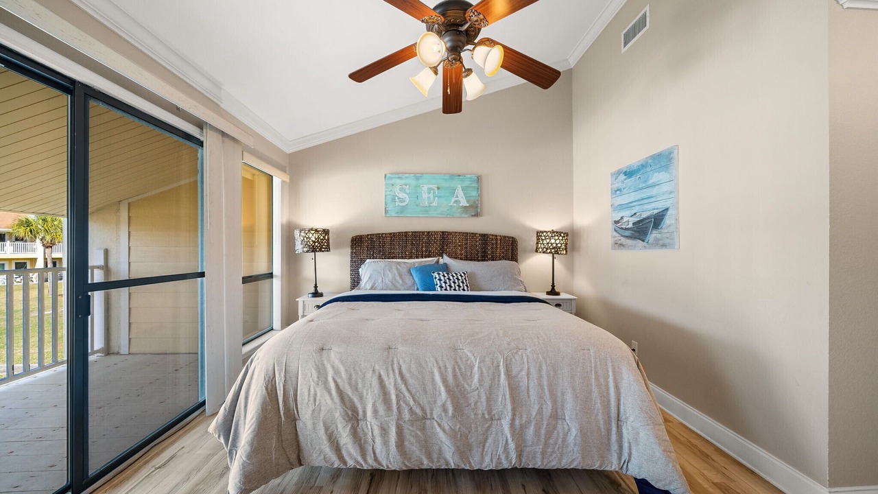 Photo of Bedroom in Miramar Beach