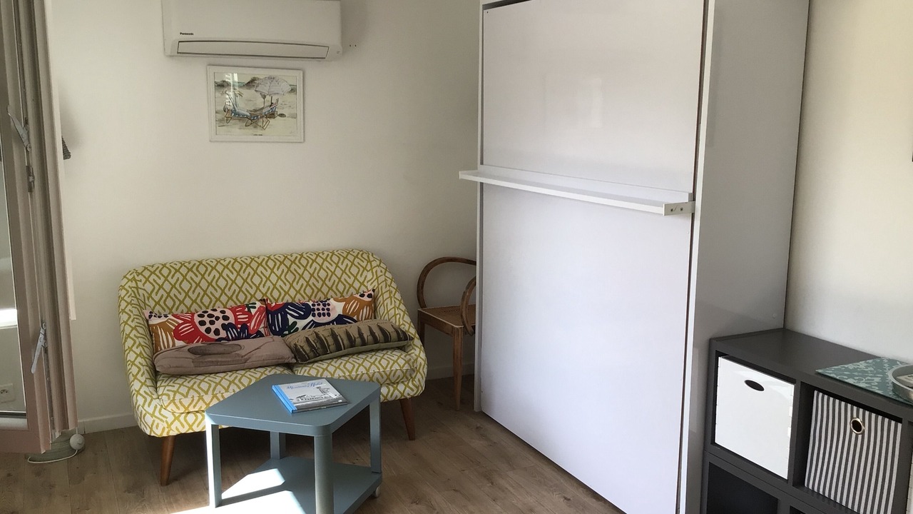 Photo of Livingroom in Saint-Marc-sur-Mer