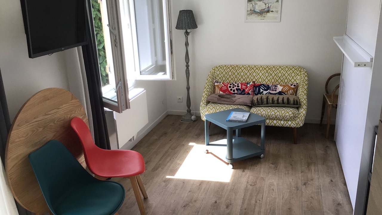 Photo of Livingroom in Saint-Marc-sur-Mer