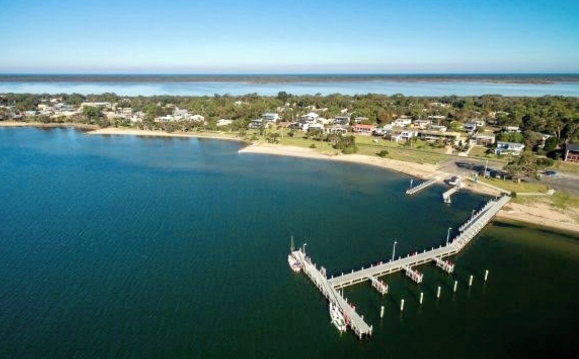 Photo of Others in Loch Sport